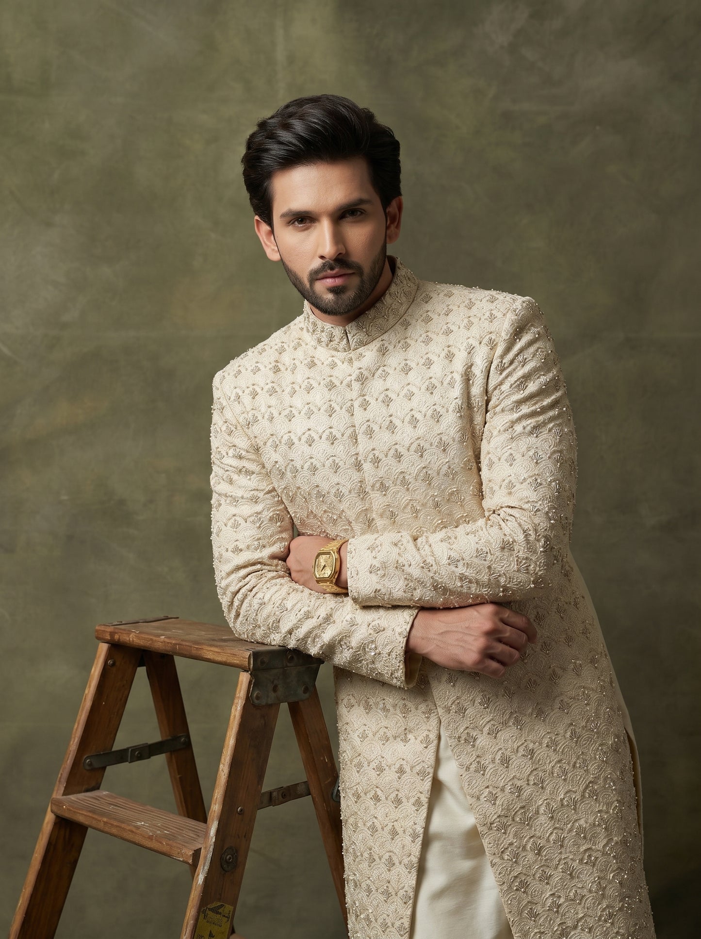 Men's Luxury Ivory Embroidered Sherwani